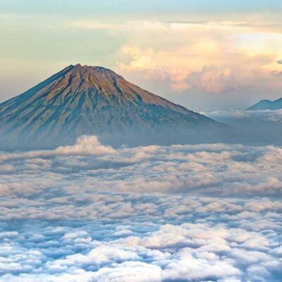 Indonesia Kaya Akan Alam Pegunungan